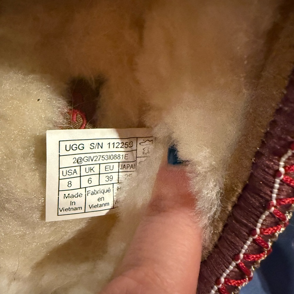 Ugg Tazz II Slippers - Picture 6 of 7